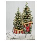 Pre-Lit Sleigh With Topiary Christmas Decor, Untes