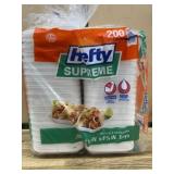 Hefty Supreme Trays 200 Count