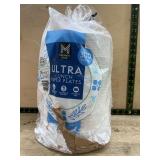 Ultra Lunch Paper Plates, 300 Count
