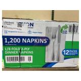 1,200 1/8 Fold 2-Ply Dinner Napkins