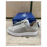 White Mountain Knit Sneakers Womens Size 9