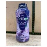 Downy Calm Lavender & Vanilla Bean Scent Booster 2
