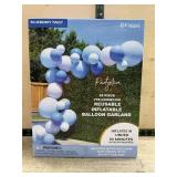 Blueberry Twist 28-Piece Reusable Balloon Garland