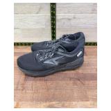 Used Brooks beast gts Men