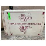Pampered Chef Apple Peeler Corer Slicer