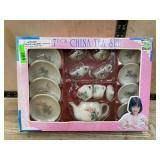 7-Piece China Tea Set With Floral Pattern