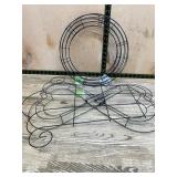 Wire Wreath Frame & Garden Trellis Set