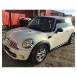 2013 mini Cooper two door hatchback car 1.6 L