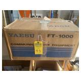 YAESU FT1000 DOUBLE DX TRANSCEIVER (NEW IN BOX)