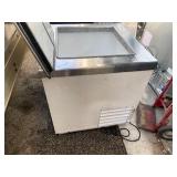 TRUE ICE CREAM DIPPING CABINET - MODEL THDC-4