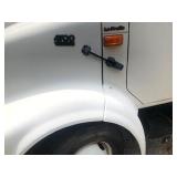 1995 INTERNATIONAL 4700 LPX CAB / CHASSIS - VIN