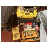 ASSORTED TOOLS - 1- DREMEL / 1- ARROW ELECTRIC STA