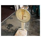 CHATILLON 400LB FLOOR SCALE