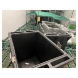 ASSORTED ITEMS - BEVERAGE CARTS & CHAIRS (BALANCE