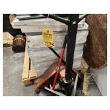 PALLET JACK
