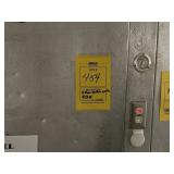 LARGE COOLER - 4 EXTERIOR DOORS / 4 COMMON INTERIO