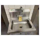 STAINLESS STEEL HAND SINK