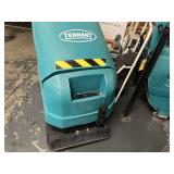 TENNANT 1530 FLOOR CLEANER