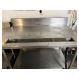 STAINLESS STEEL TABLE WITH DRAIN - 48