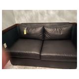 BLACK LOVE SEAT - 72