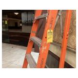 HUSKY FIBERGLASS LADDER - 8
