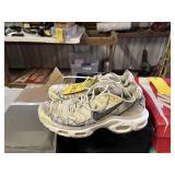 NIKE TUNED AIR - SIZE 8.5
