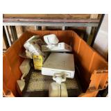 ASSORTED LIGHTS - 4- EMERGENCY EXIT LIGHTS / 2- OU