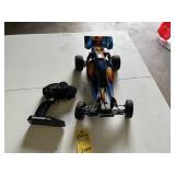 BANDIT TRAXAAS REMOTE CONTROL CAR WITH REMOTE