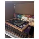 ASSORTED DECOR - FRAMES, QUILTS, DOLLS, DOLL PARTS
