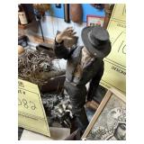 ASSORTED DECOR - EASEL, TRIVET, PICTURE, FIGURINES