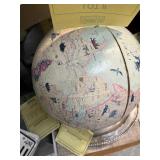 SESAME STREET GLOBE