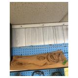 CARVED WOOD DECOR - BASS