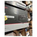 TELEVISION WALL MOUNTS - 40