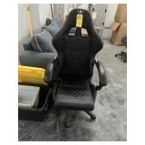 GAMING CHAIR