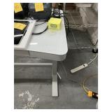 TRESANTI ODP10557-48D908 ADJUSTABLE HEIGHT SMART D