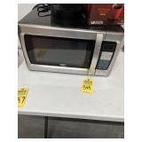 OSTER MICROWAVE