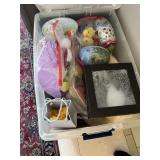 EASTER DECOR
