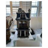 CHRISTMAS DECOR - DEPARTMENT 56 - HERITAGE VILLAGE