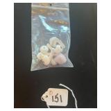 ASSORTED AIR PODS & AIRBUDS