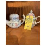 LOT SADLER ENGLAND ASSORTED FLORAL TEA POTS