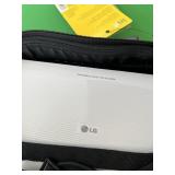 LG PORTABLE DVD/CD PLAYER WITH ACCESSORIES (LIKE N