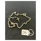 NECKLACE WITH CROSS