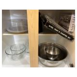 ASSORTED ITEMS - MIXING BOWLS, CAKE STANDS, ETC