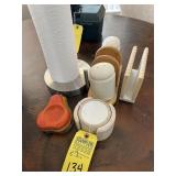 ASSORTED KITCHEN ACCESSORIES - COASTER SET, PAPER