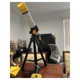 NATIONAL GEOGRAPHIC TELESCOPE ON STAND