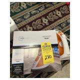 MAIN STAYS IRON IN BOX