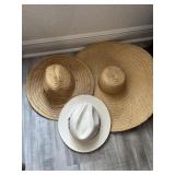 ASSORTED STRAW HATS