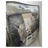 COMFORTER SET