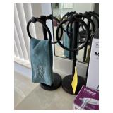 METAL HAND TOWEL STANDS