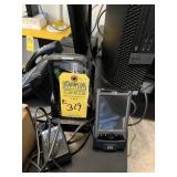 ASSORTED SCANNERS WITH CHARGING BASES - 1- HP / 1-